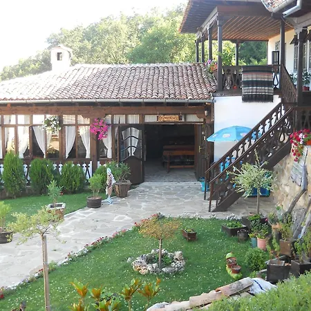 Complex Cherni Vrah Gasthuis 2*