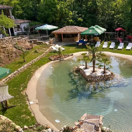 Complex Cherni Vrah Gasthuis 2*