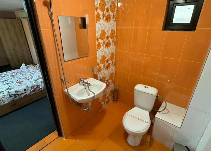 Къща за гости Complex Cherni Vrah 2*